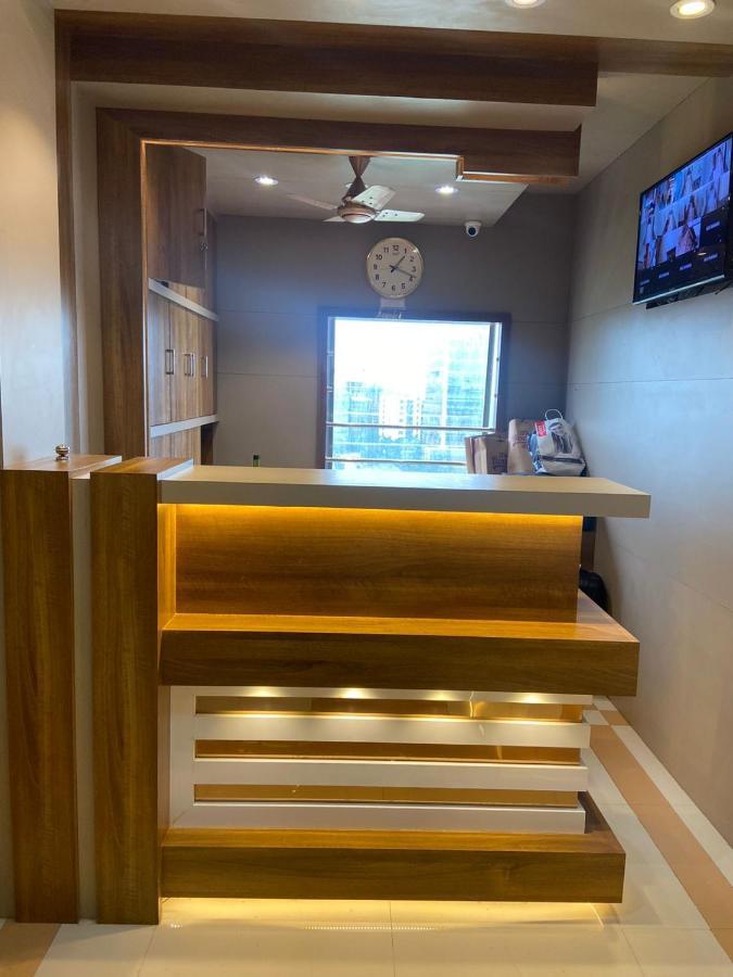 Hotel Bkc Crown - Near Trade Centre, Visa Consulate Bombaj Zewnętrze zdjęcie